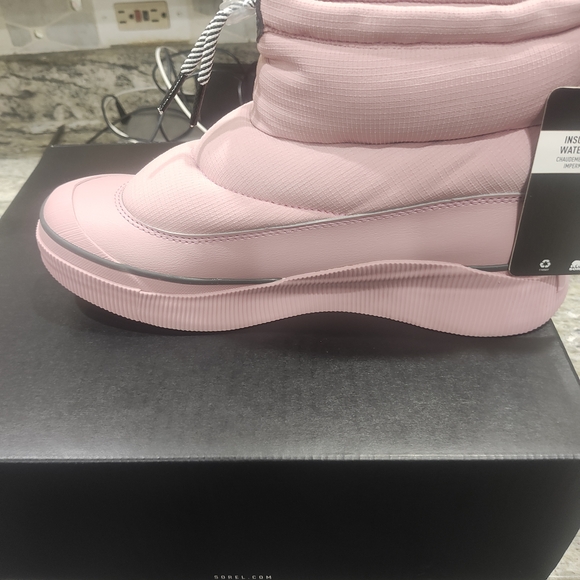 Sorel Pink Winter & Rain Boots - Picture 2 of 7